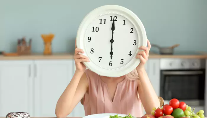 Chrononutrition: Aligning Your Diet with Your Body's Internal Clock