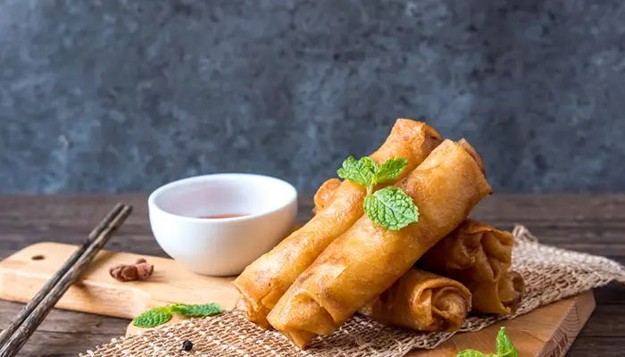 Hungry? Here’s Your Guide to Making Vietnamese Spring Rolls at Home